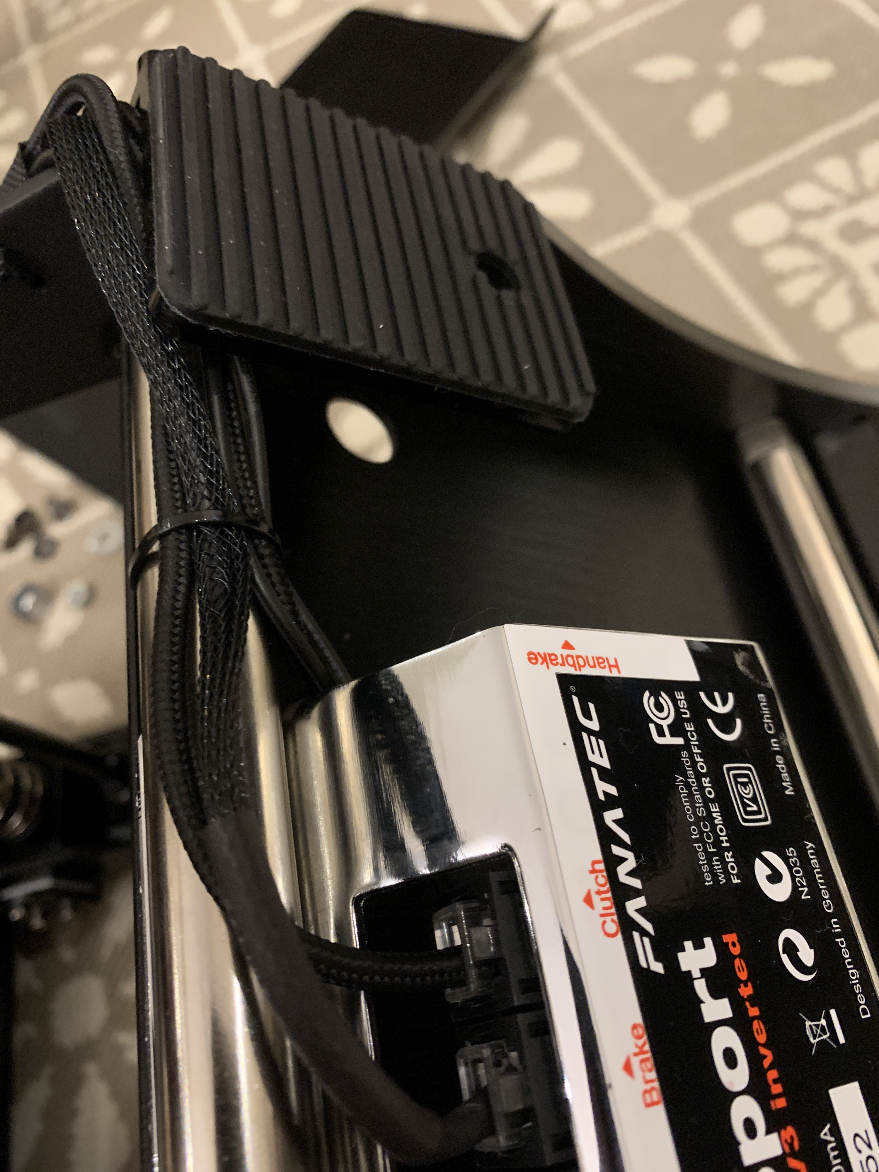 Trying to mount clubsport V3 inverted — Fanatec Forum