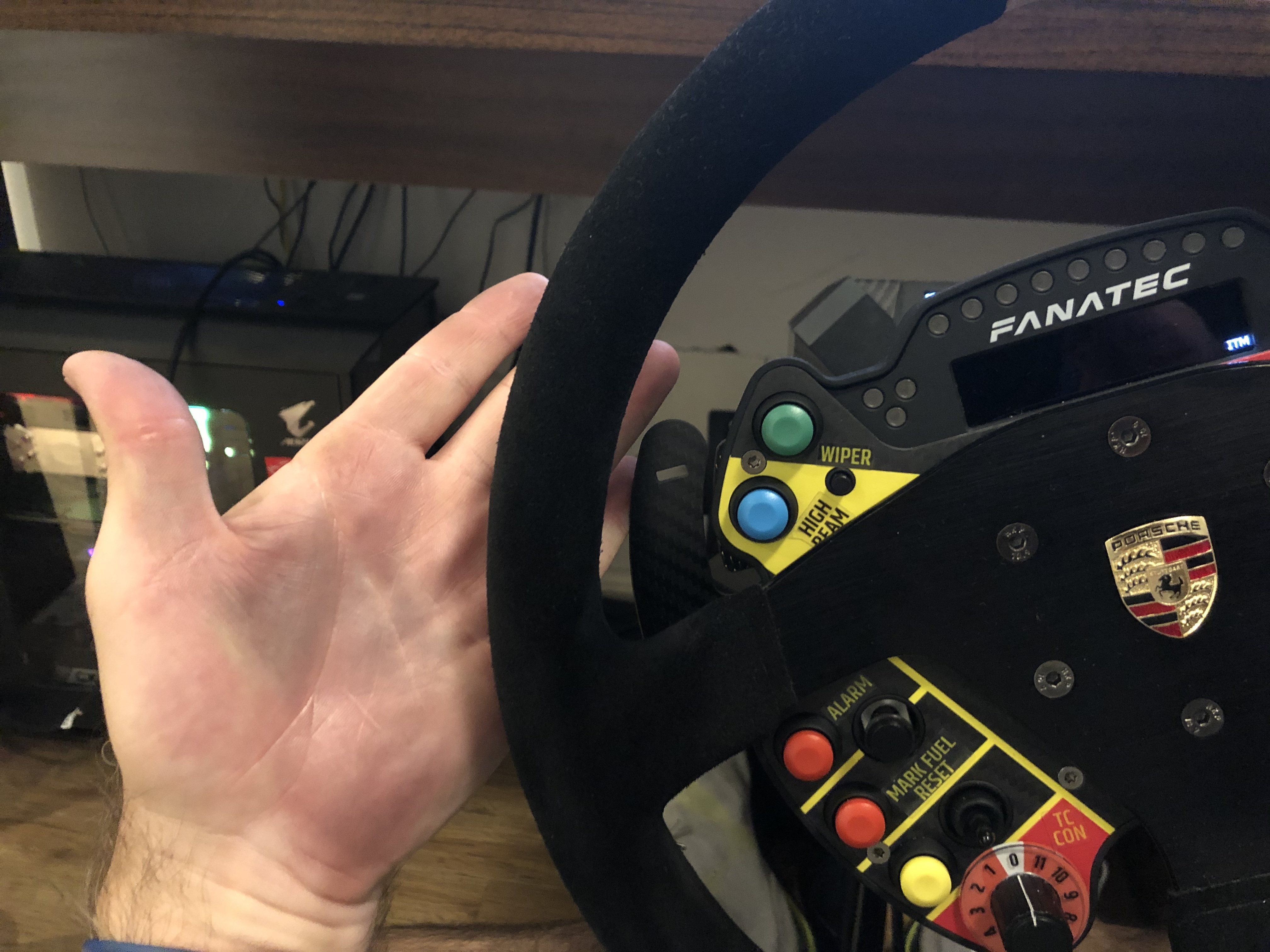 Anybody having their hands blacked with the new Podium Steering