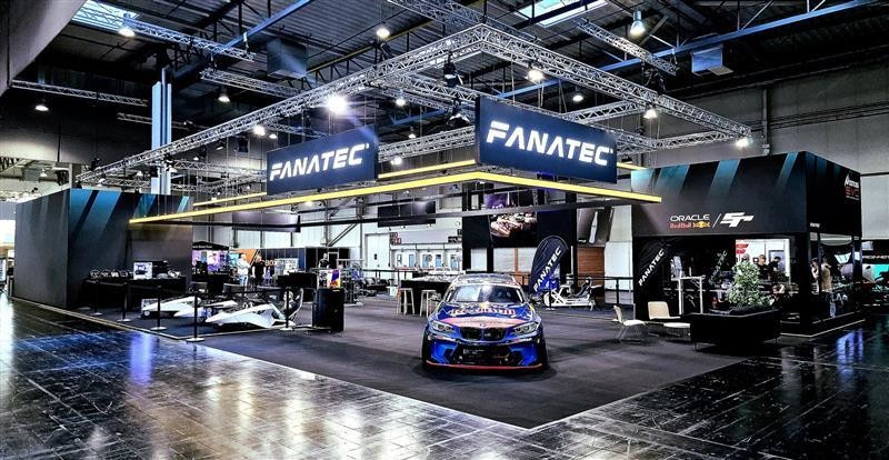 fanatec_booth_1.jpg